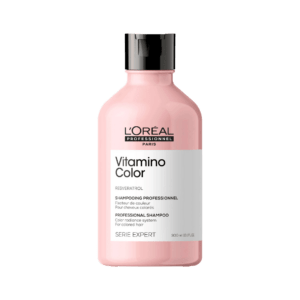 L’Oréal Vitamino Color foi desenvolvido com a fórmula profissional com resveratrol, um poderoso polifenol que protege contra o desvanecimento da cor, até 8 semanas, prevenindo o danificamento da fibra capilar para um cabelo com coloração profissional perfeito. Garante proteção contra o desvanecimento da cor e 6x mais brilho.  Com ingredientes que eliminam gentilmente as impurezas ao mesmo tempo que protegem o cabelo com coloração. O cabelo com coloração fica mais vibrante.