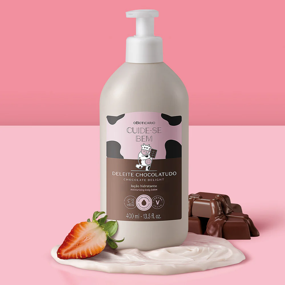 Saiba mais sobre: O Boticário Cuide-se Bem Deleite Chocolatudo Loção Hidratante Corporal 400ml Loção Hidratante Cuide-se Bem Deleite Chocolatudo com textura cremosa e aroma delicioso de chocolate; além disso, tem absorção rápida e acabamento não pegajoso. Assim, a pele fica macia, nutrida e perfumada. Fórmula vegana e embalagem com doseador.