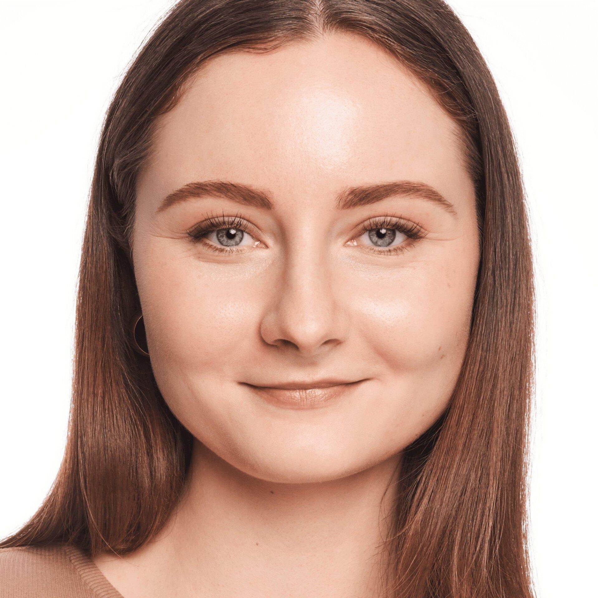 Catrice Ultimate Camouflage Cream Corretor de Cobertura Elevada 010 N Ivory - Imagen 3